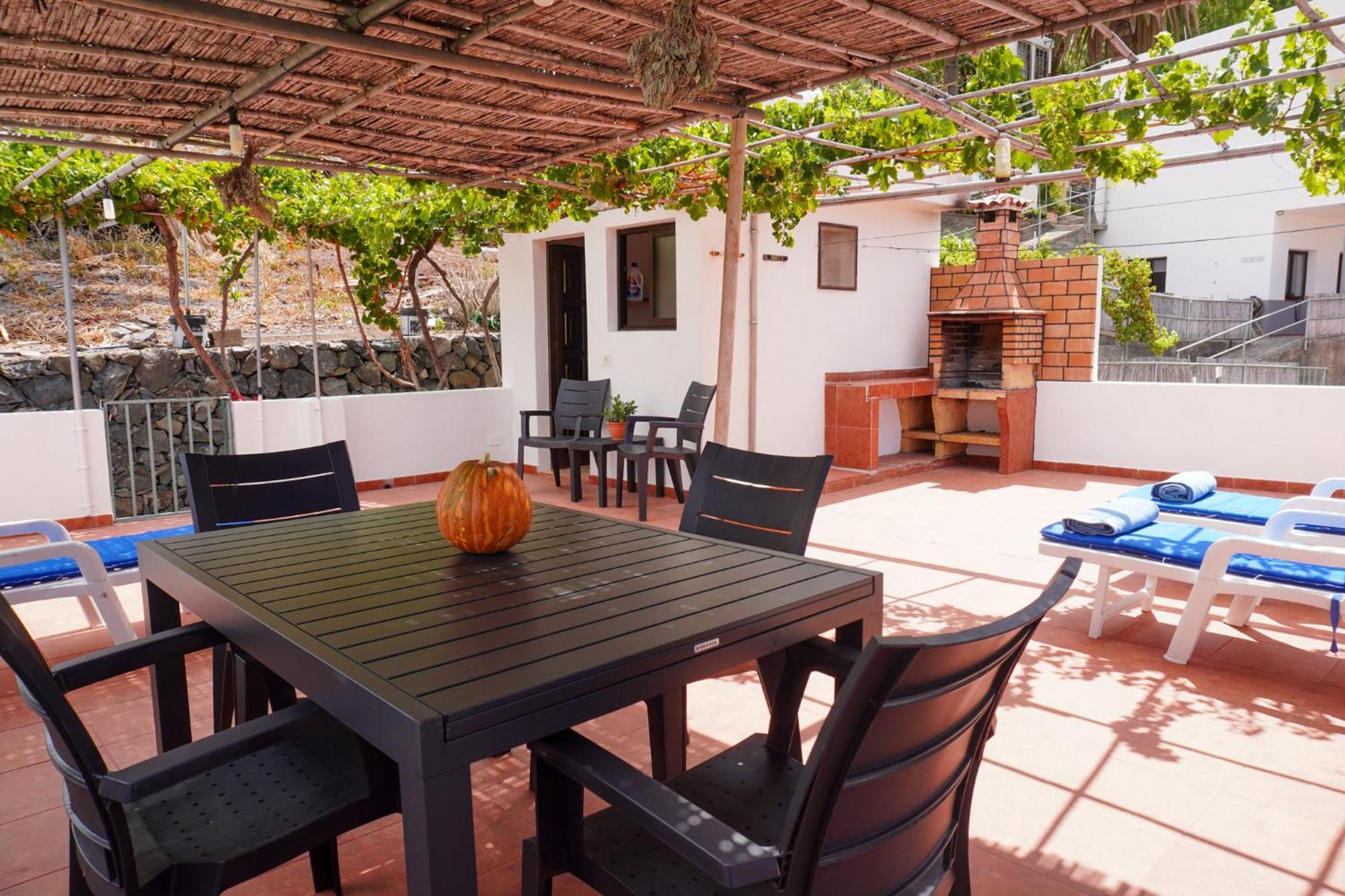 Holiday House Casa Argelio Alojera Extérieur photo